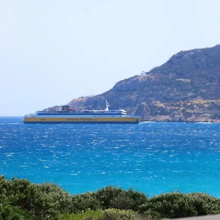 Hébergement de vacances Relaxury I *