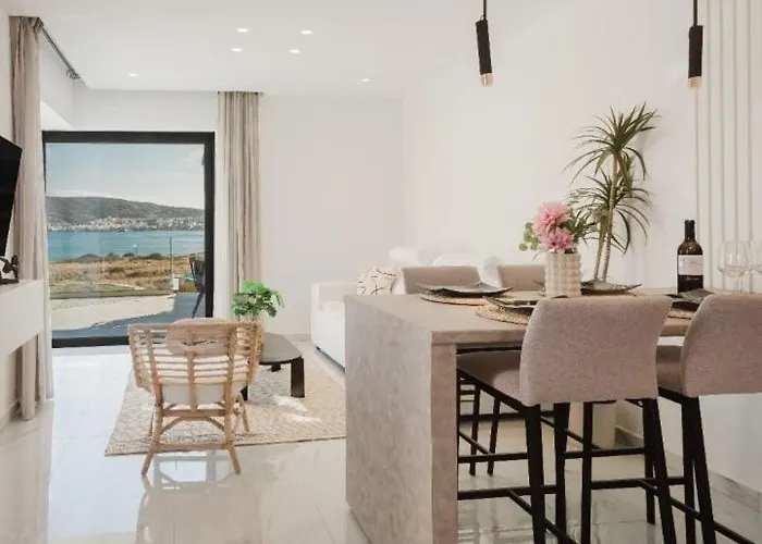 Relaxury I Hébergement de vacances Karpathos