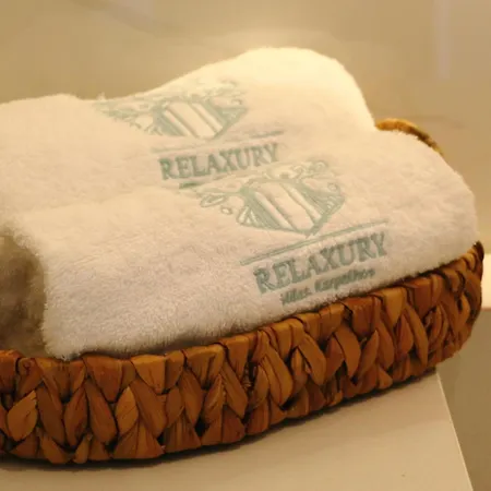 Relaxury I