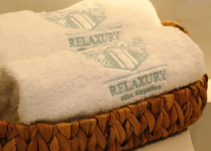 Relaxury I